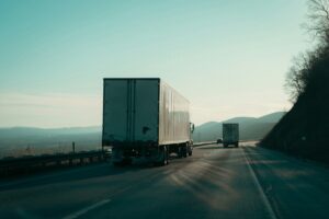 Transport elementów konstrukcyjnych w projektach inżynieryjnych